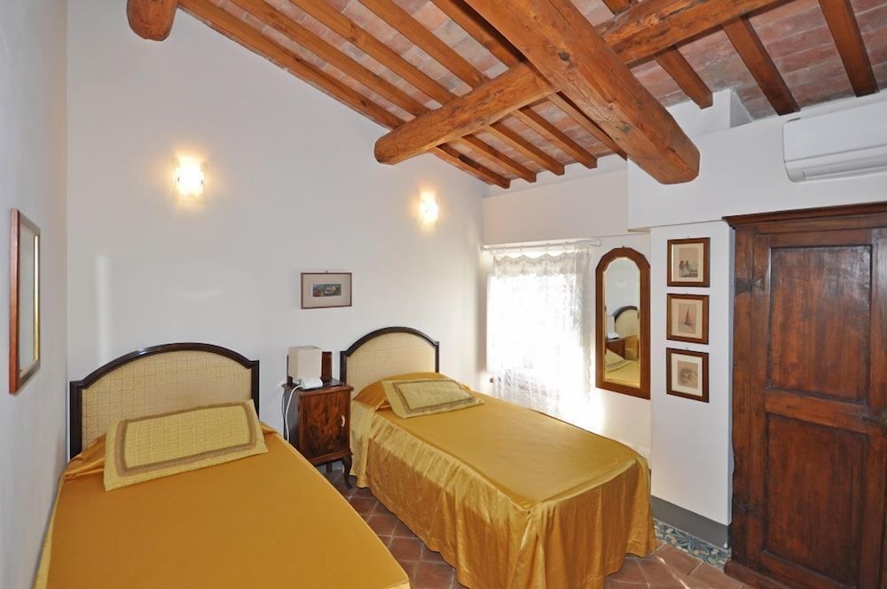 Panoramic Villa, Multiple Bedrooms, Private Pool (Villa Camaiore) photo 3
