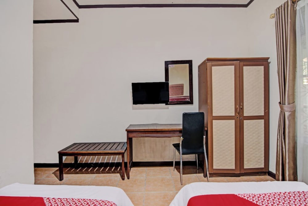 Deluxe Twin Room photo 2