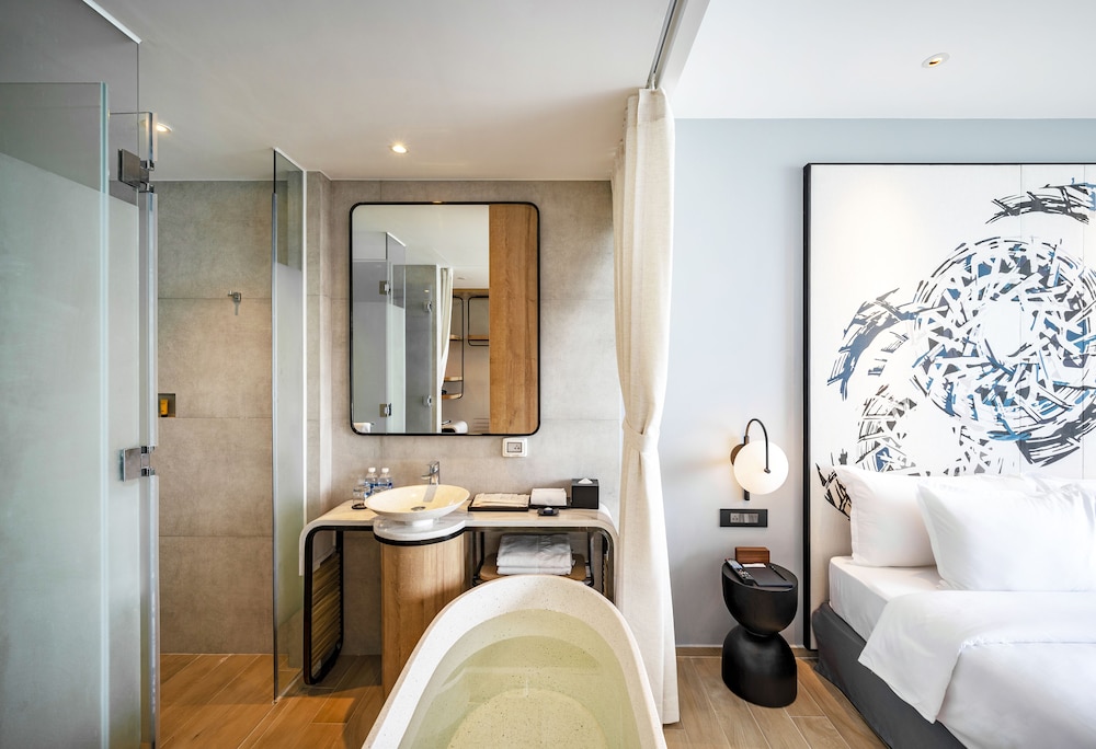 Premier Signature Ocean View King - Photo 6