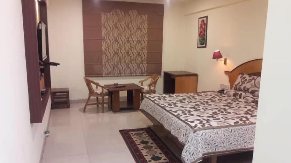 Deluxe Room - Photo 4
