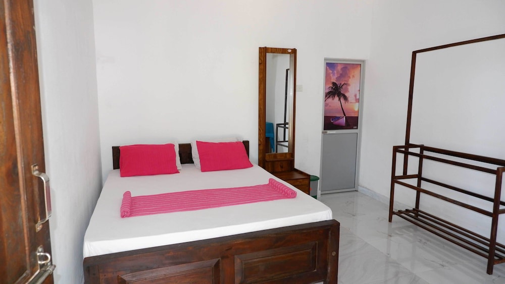 Deluxe Room, 1 Double Bed, Garden Area