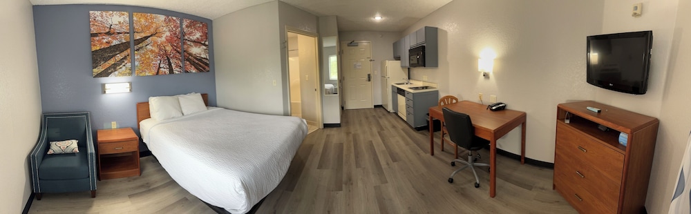 Efficiency, Standard Room, 1 Queen Bed, Non Smoking - Photo 2