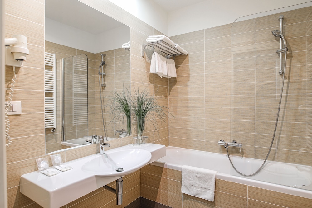 Junior Suite - Photo 5