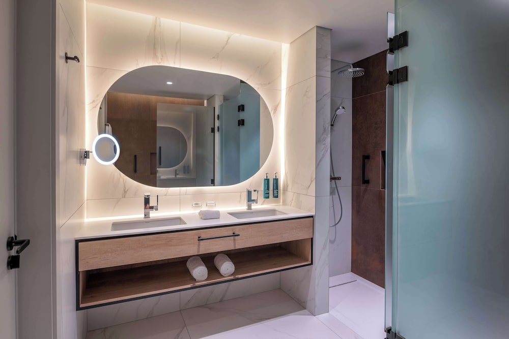 Suite, 1 Bedroom photo 3