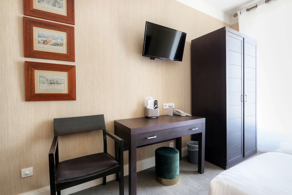 Standard Room, 2 Twin Beds photo 3