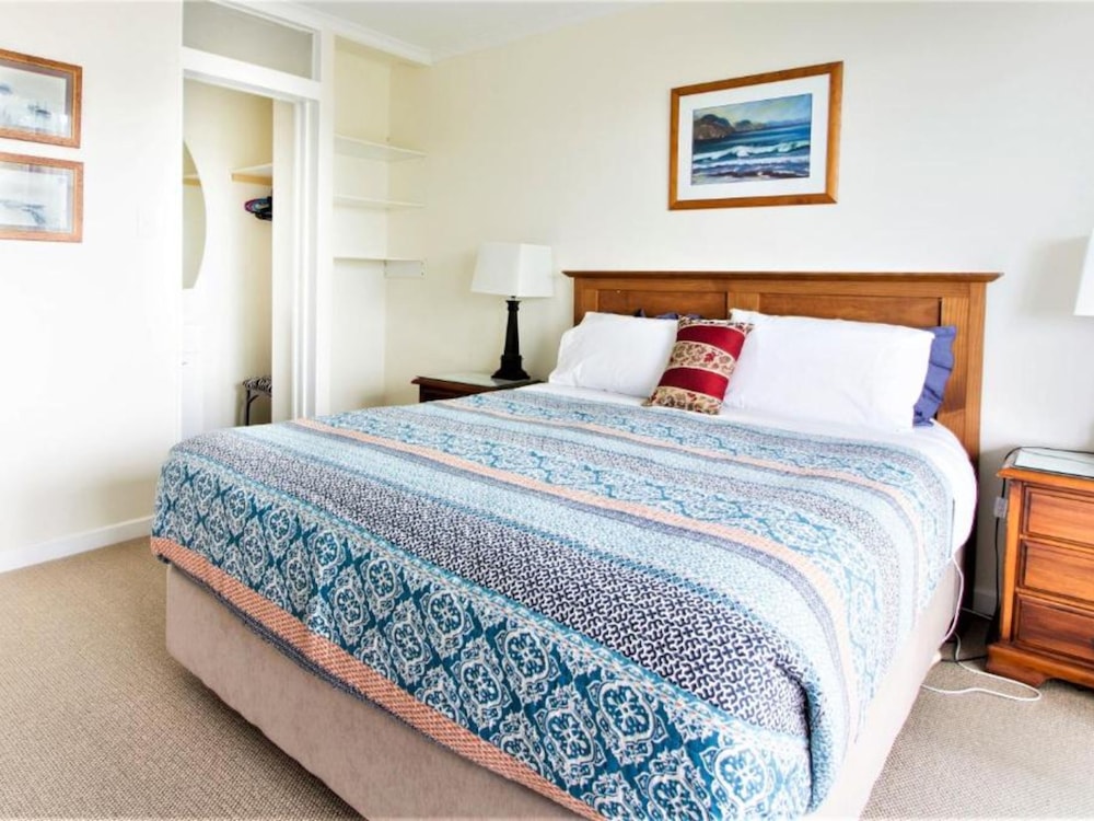 Heritage Deluxe Apartment with Sea View photo 2