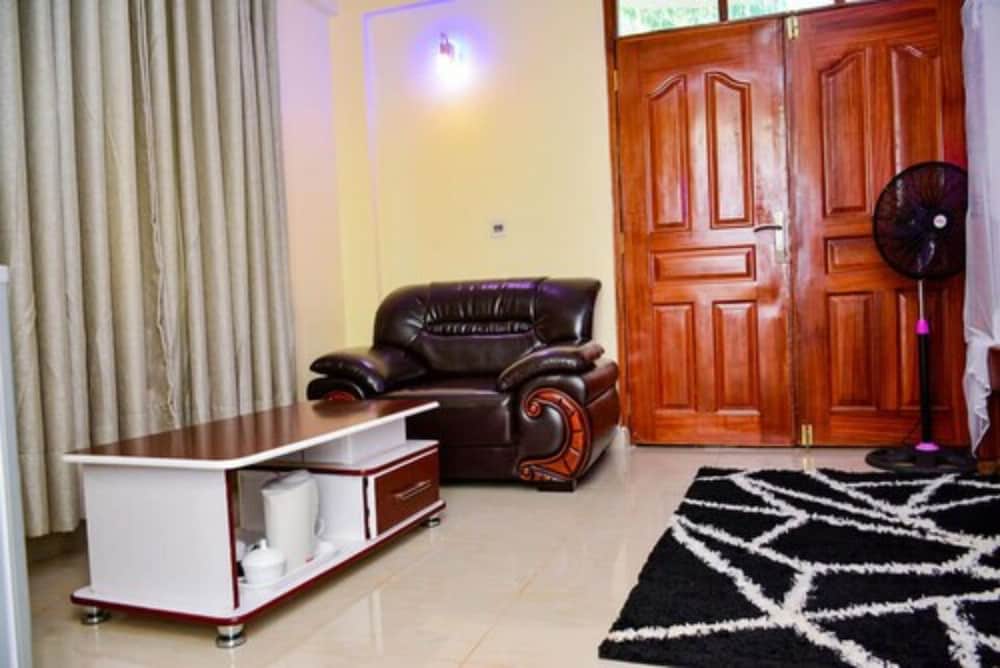 Executive Room photo 3