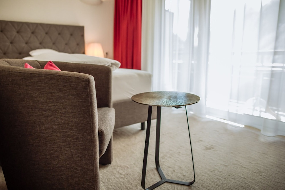 Premium Single Room, 1 Bedroom, Balcony photo 2