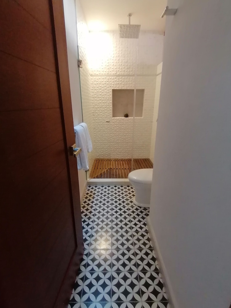 Executive Suite photo 2