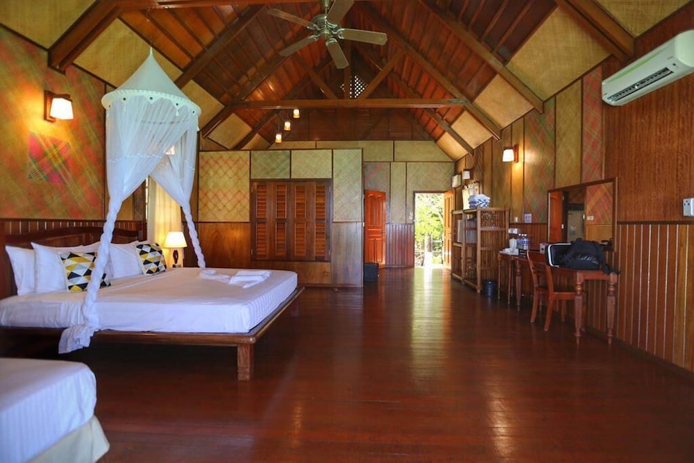 Deluxe Room, Ocean View, Beachside
