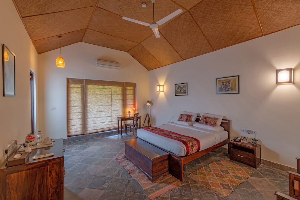 Royal Villa photo 1