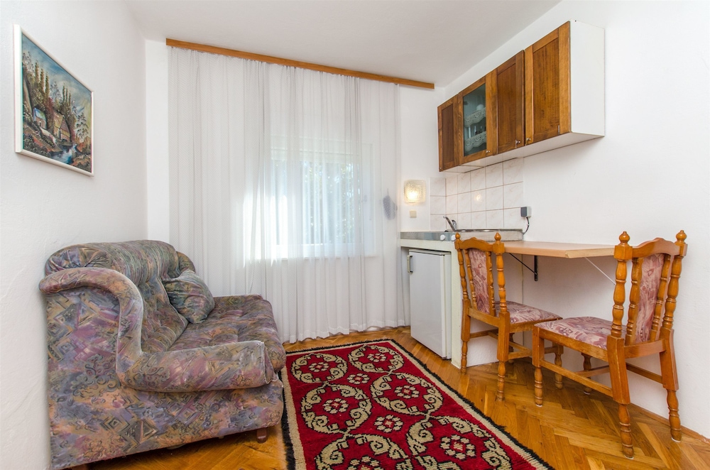 Apartment (A2) photo 3