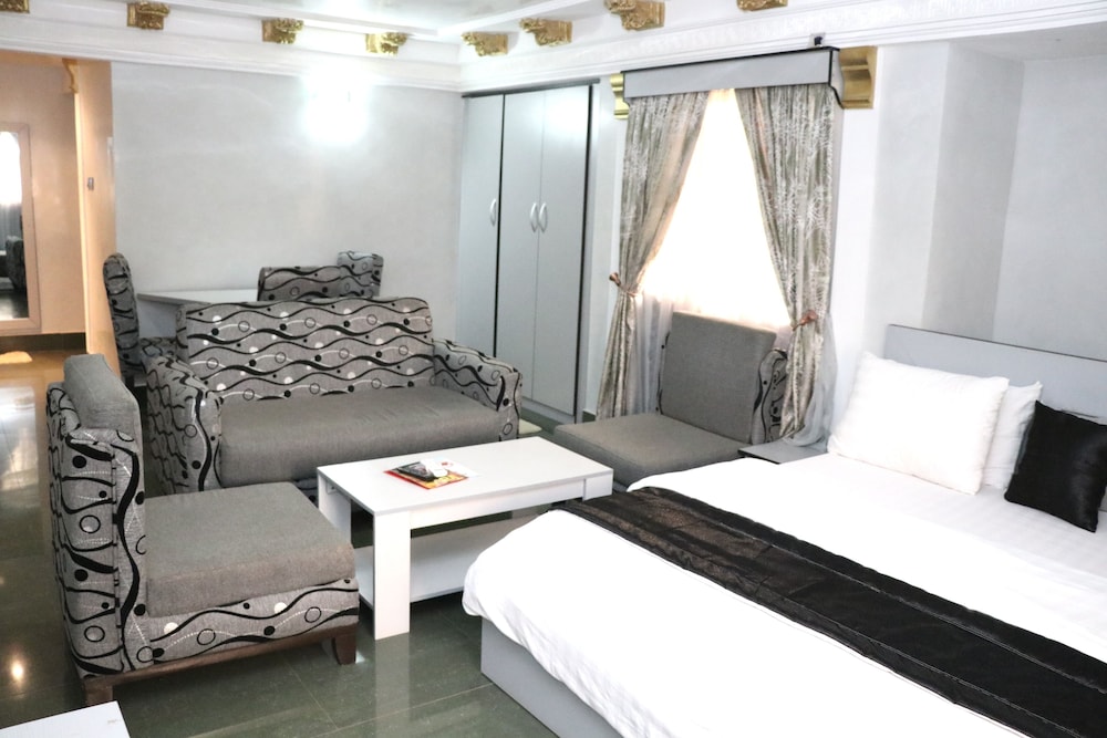 Presidential Suite
