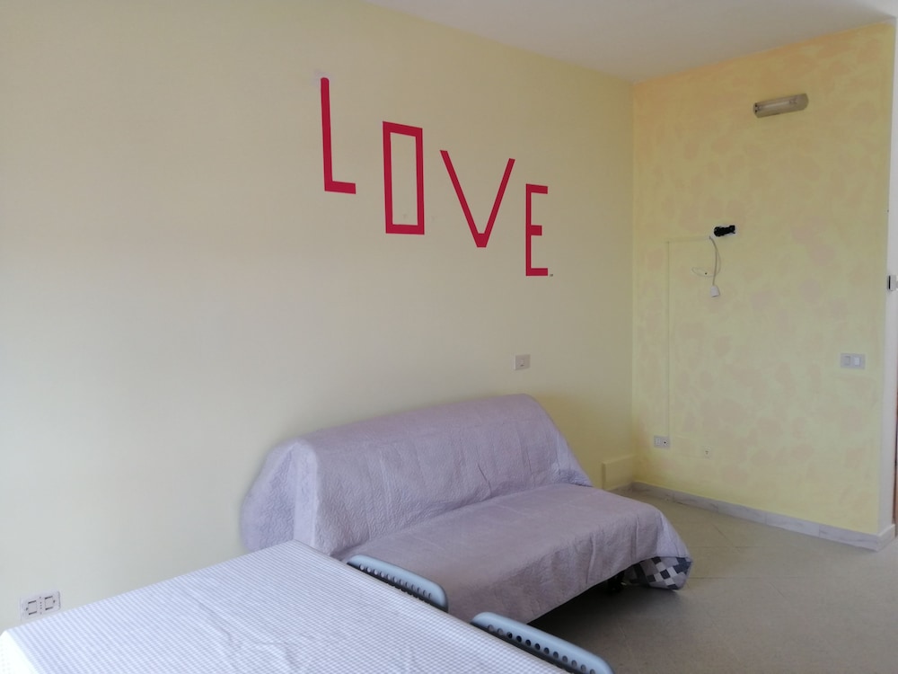 Standard Room, 1 Queen Bed with Sofa bed