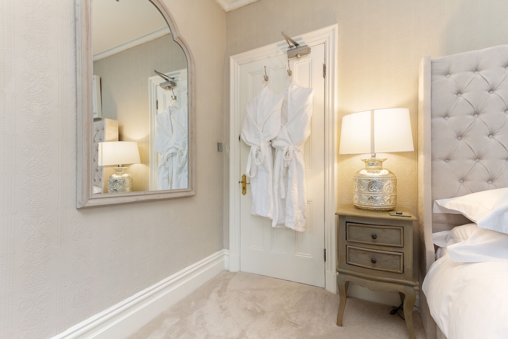 Luxury Double Room, Ensuite, River View (Superior Lakeland King ) - Photo 6