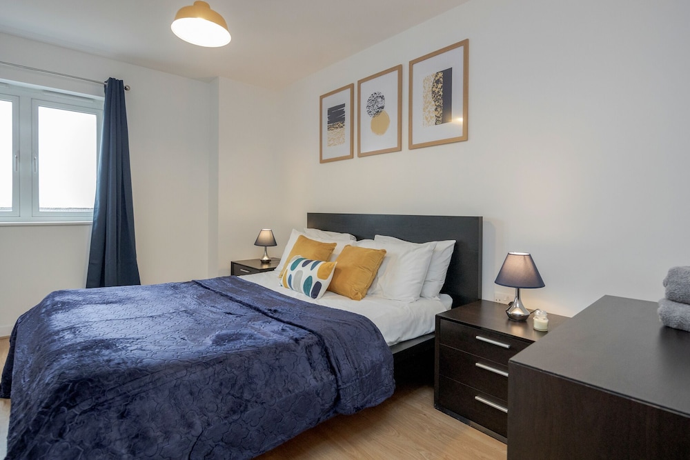 Business Apartment, Private Bathroom, City View photo 3