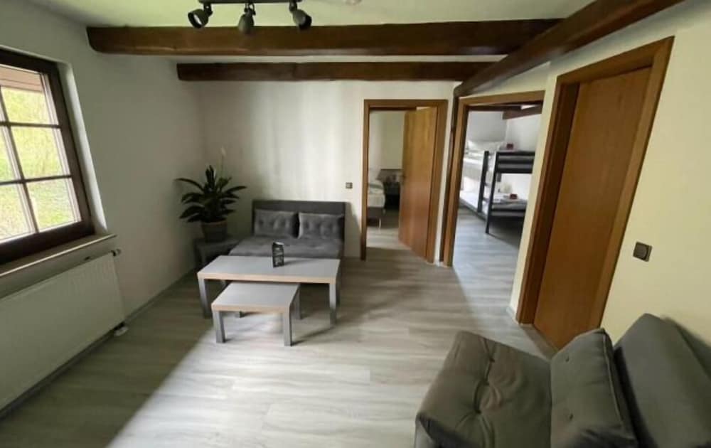 Family Suite, 2 Bedrooms, Private Bathroom, Garden View photo 1