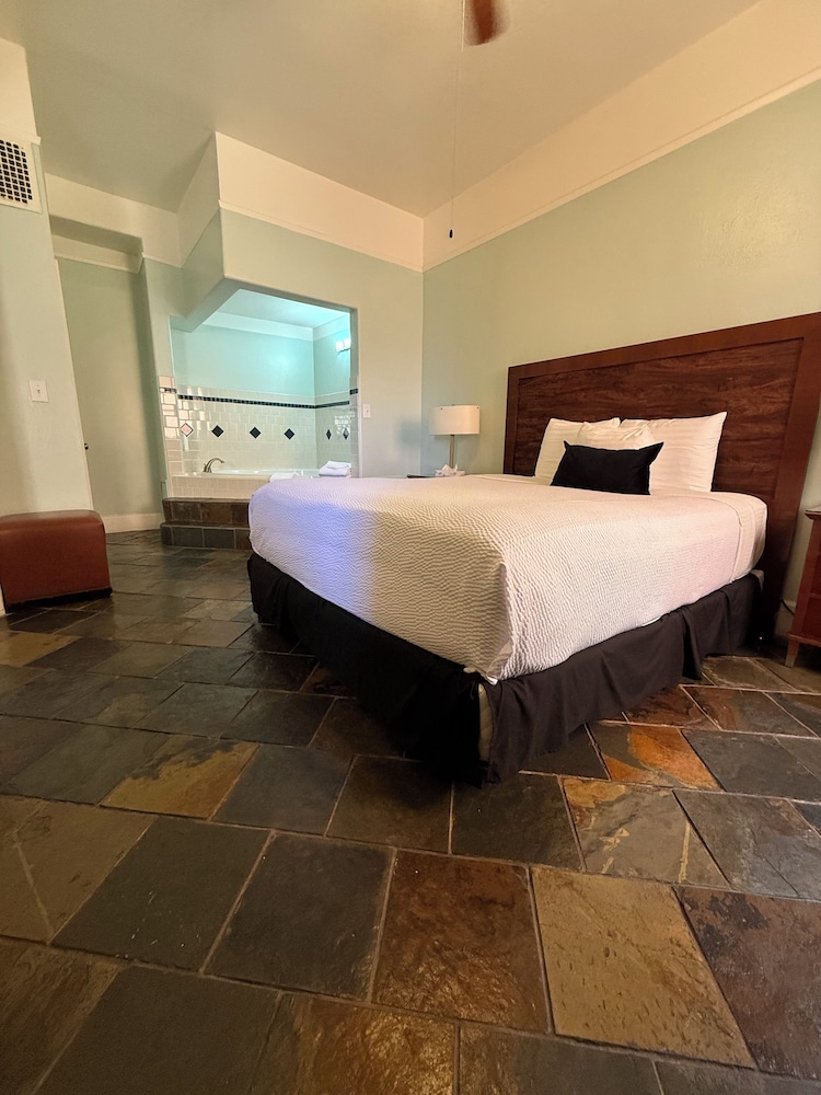Executive Room photo 2
