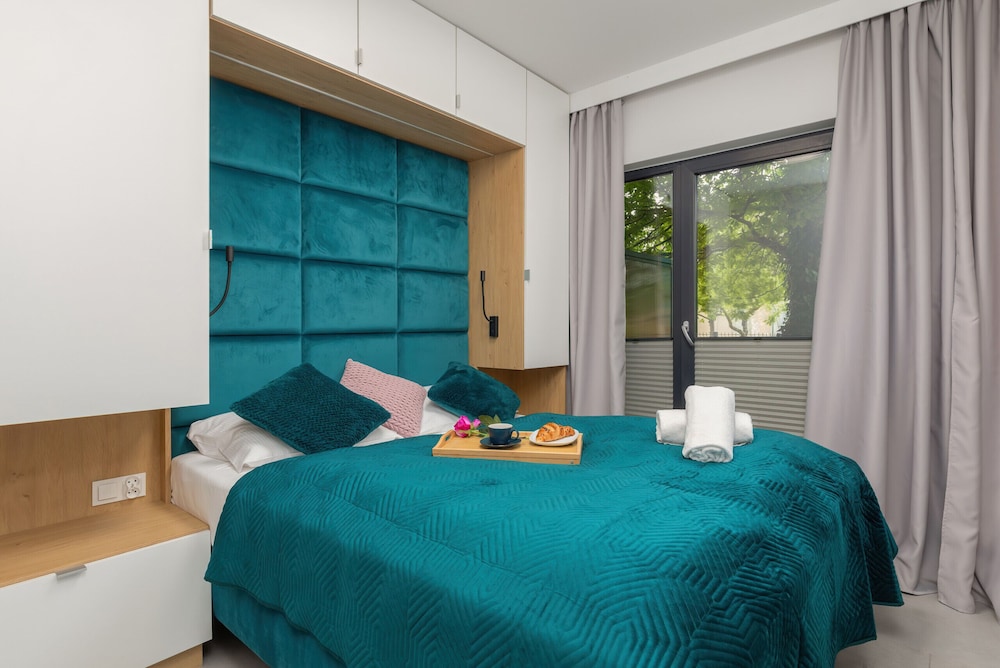 Apartment, 1 Bedroom, Jetted Tub, Sea Facing photo 2