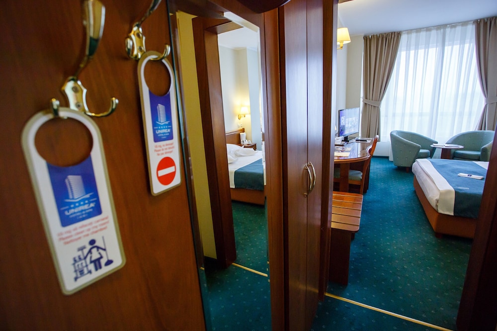Business Double Room photo 3