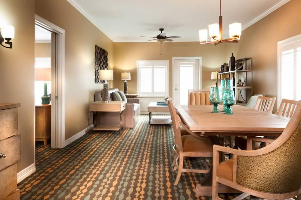 Suite, 1 King Bed, Bay View (Presidential Suite) photo 2