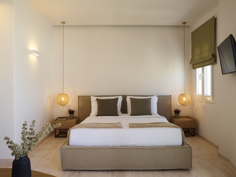 Jasmine Suite photo 2