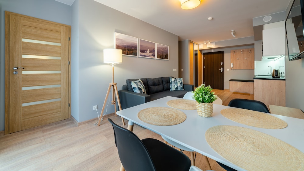 Apartment (24)