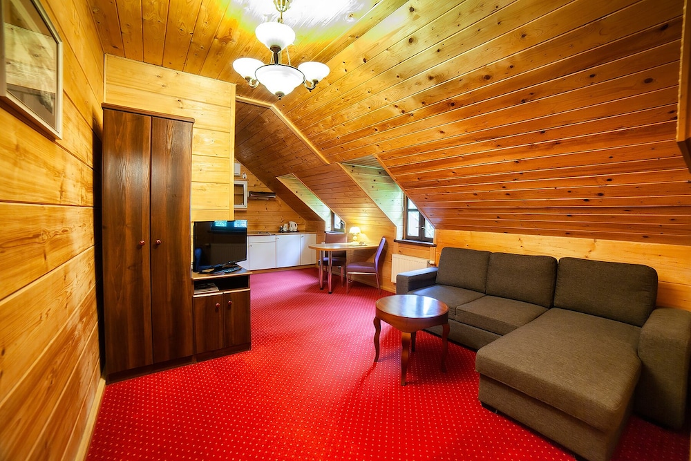 Standard Studio