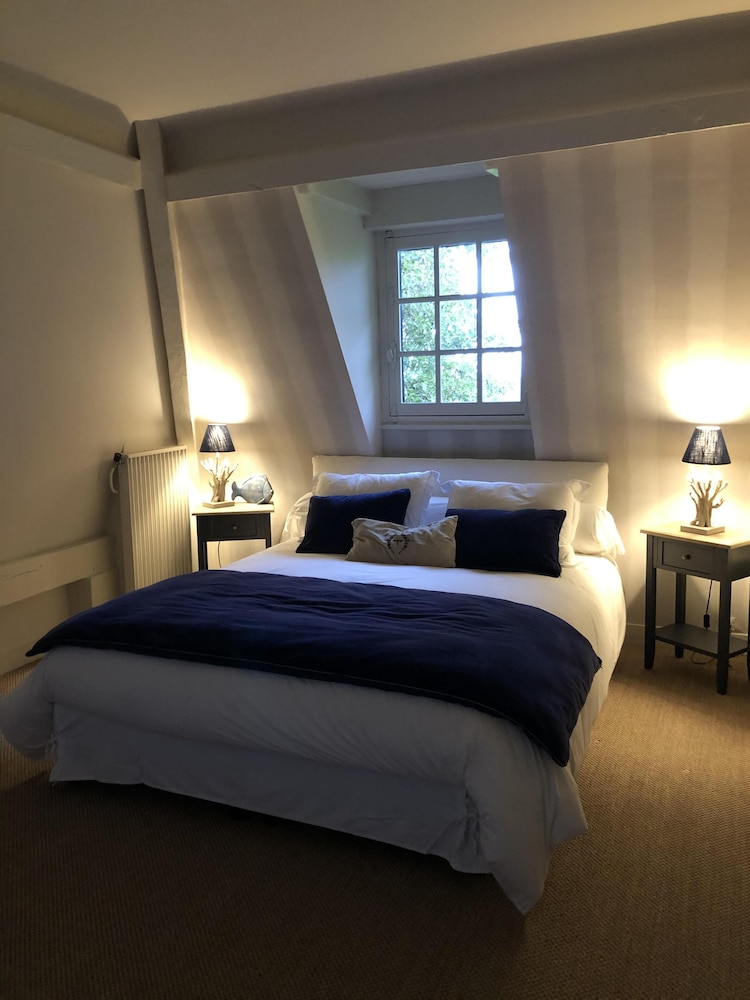 Luxury Cottage, Private Bathroom, Sea View