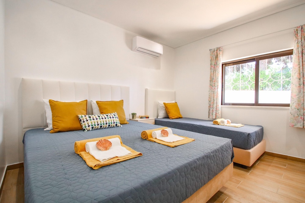 Apartment, 1 Bedroom, Pool Access, Pool View