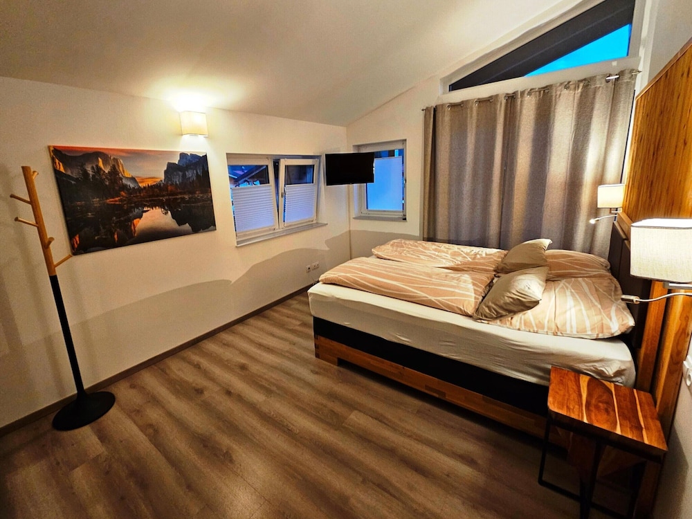 Apartment photo 2