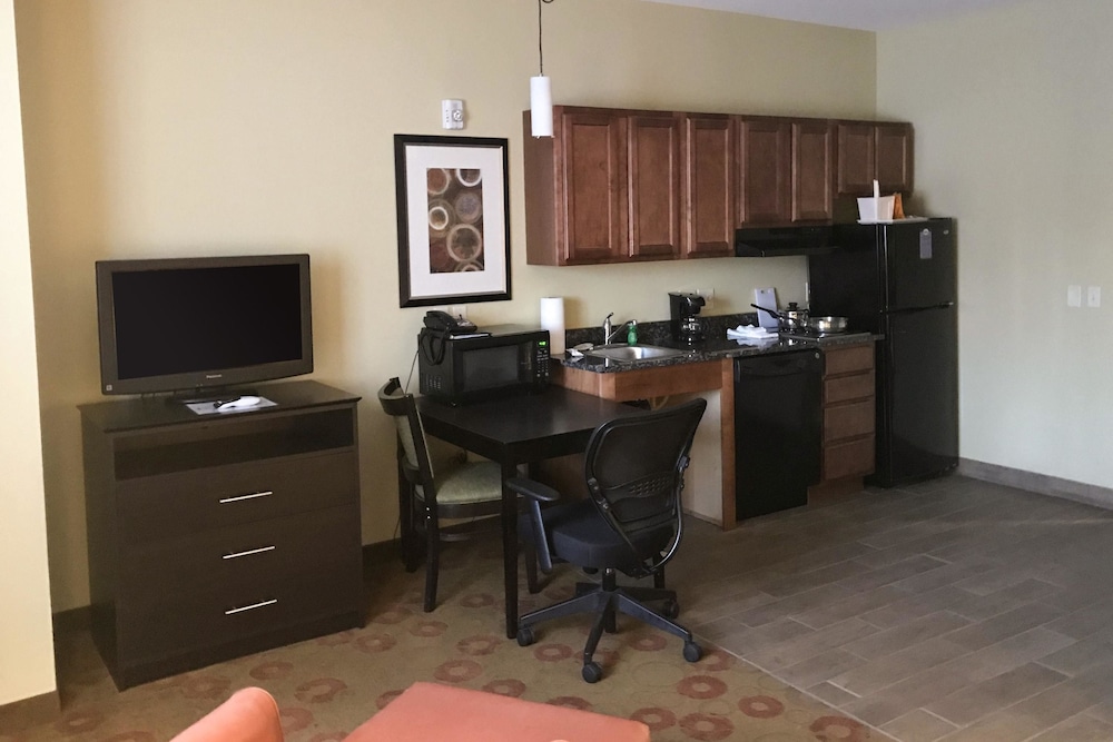 Suburban Studios Cedar Falls, Zdjęcie 7