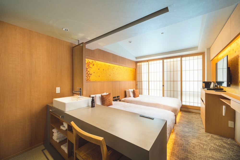 Standard Twin Room, Non Smoking, Bathtub - Photo 2