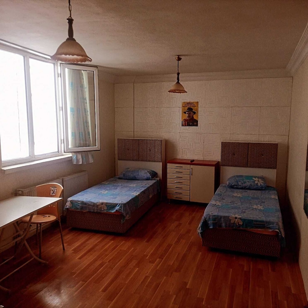 Economy Room photo 1