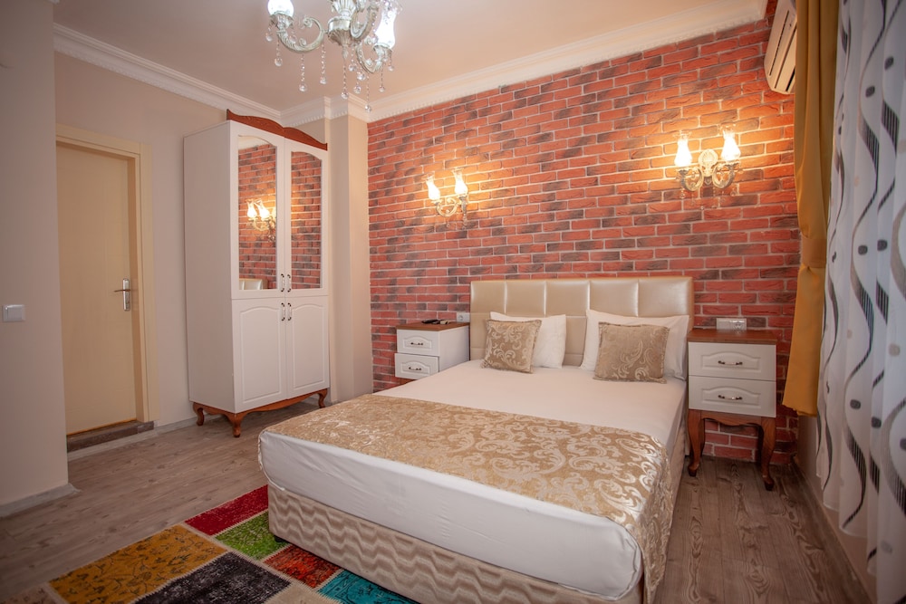 Basic Single Room