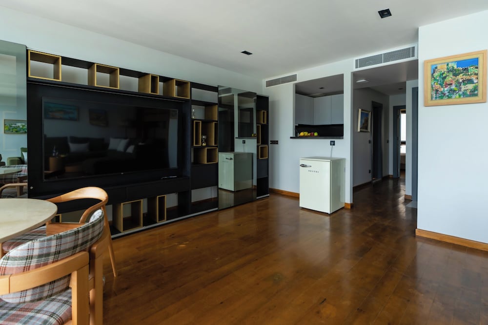City Condo, Sea View photo 2