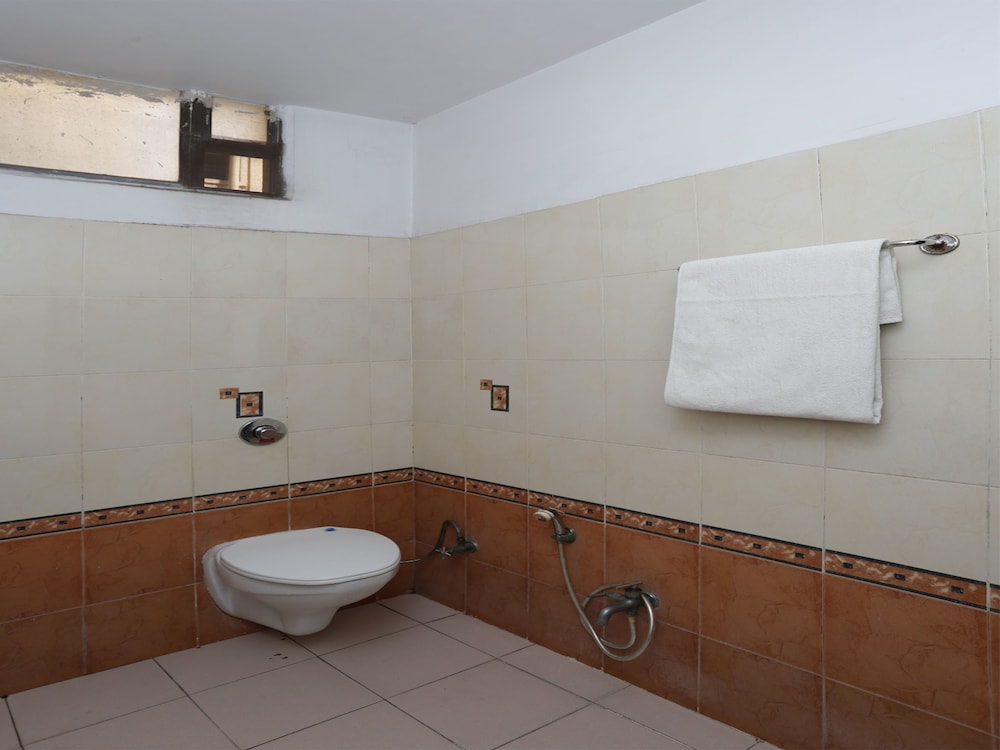 Deluxe Double Or Twin Room, 1 King Bed photo 3