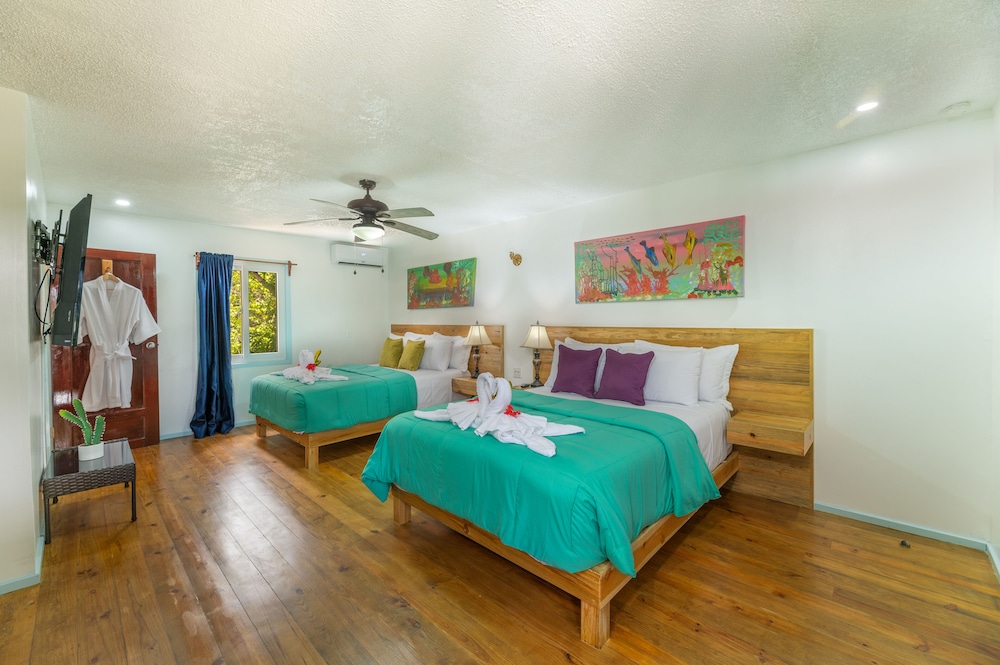 Double Room with Garden View - Photo 5