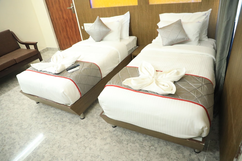 Standard Single Room - Photo 8