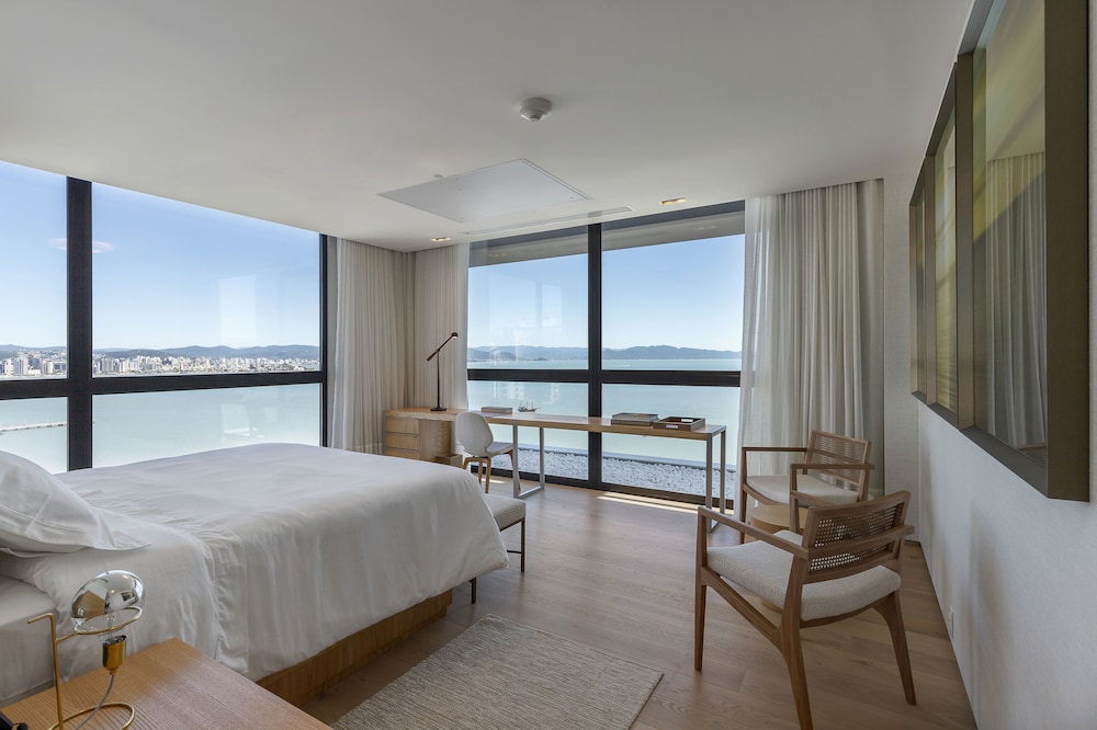 Suite LK Aqua