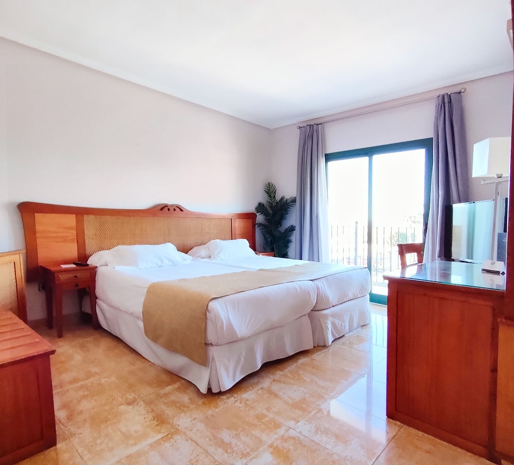Family Suite - Photo 3
