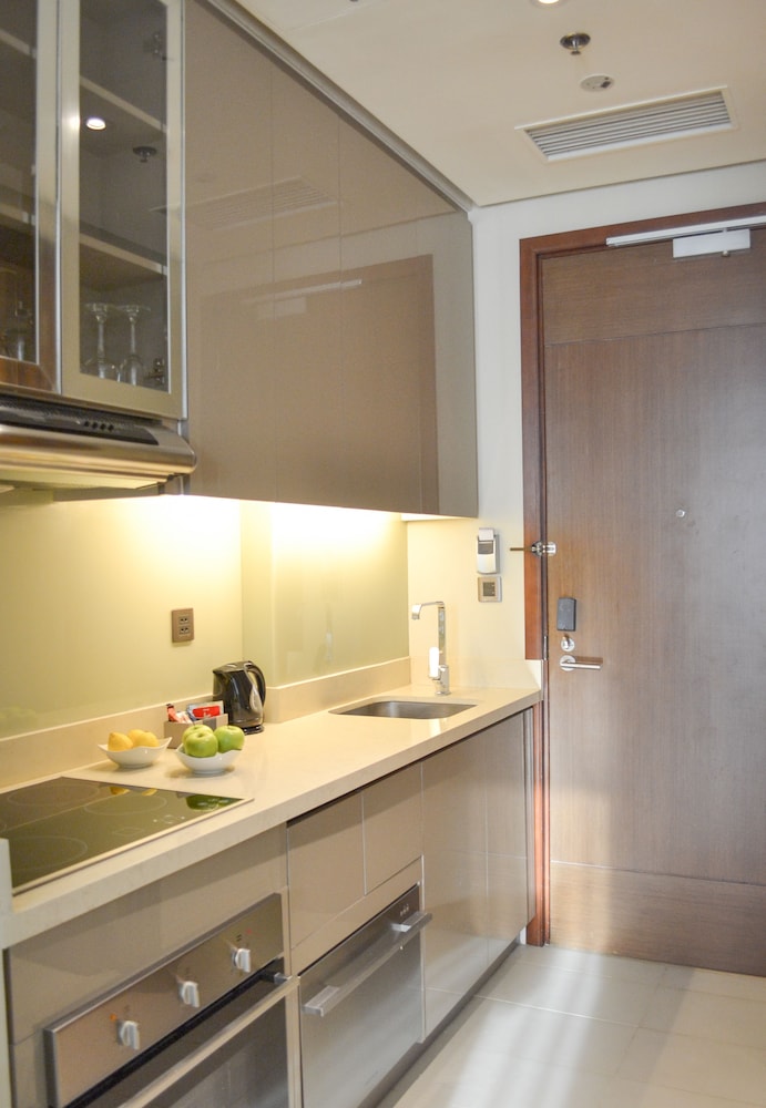 Dusit Thani One Bedroom Suite photo 2