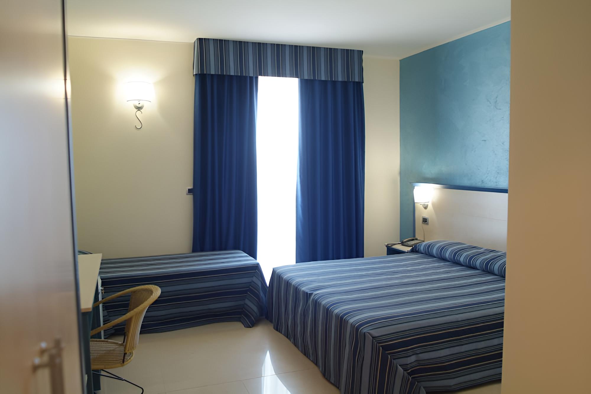 Triple Room photo 1