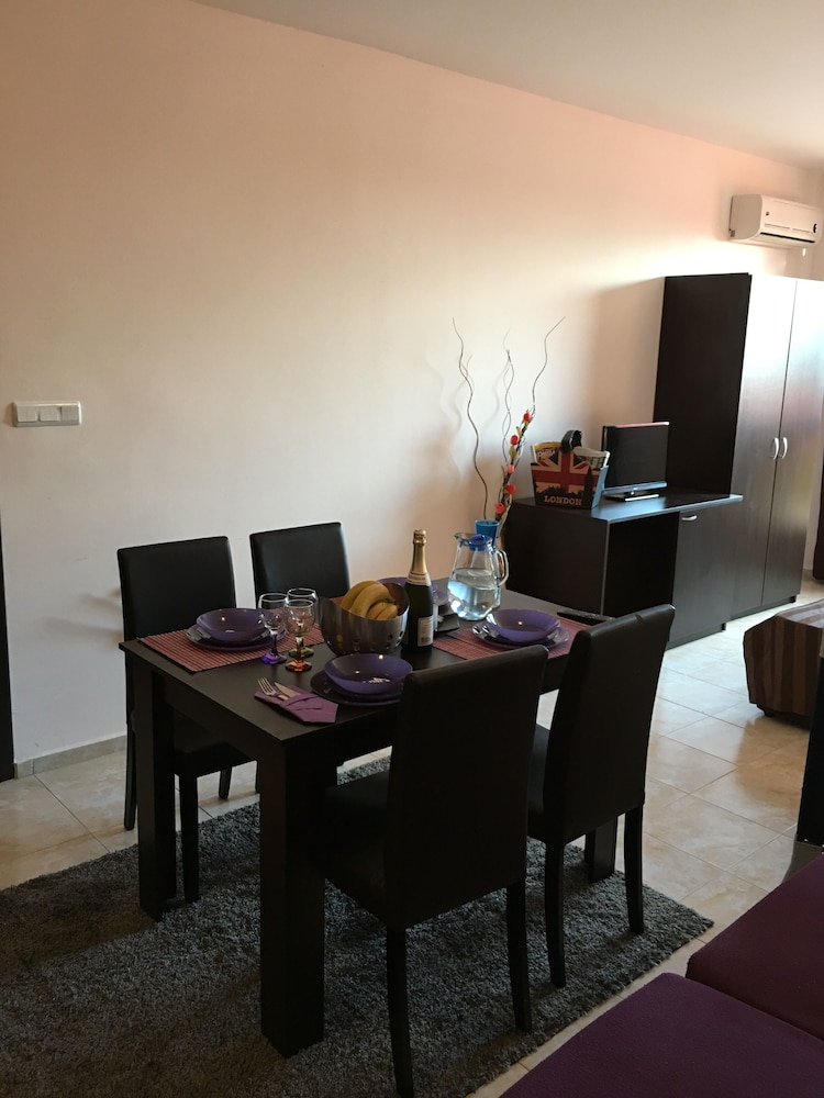 Apartment, 1 Bedroom, Balcony photo 2