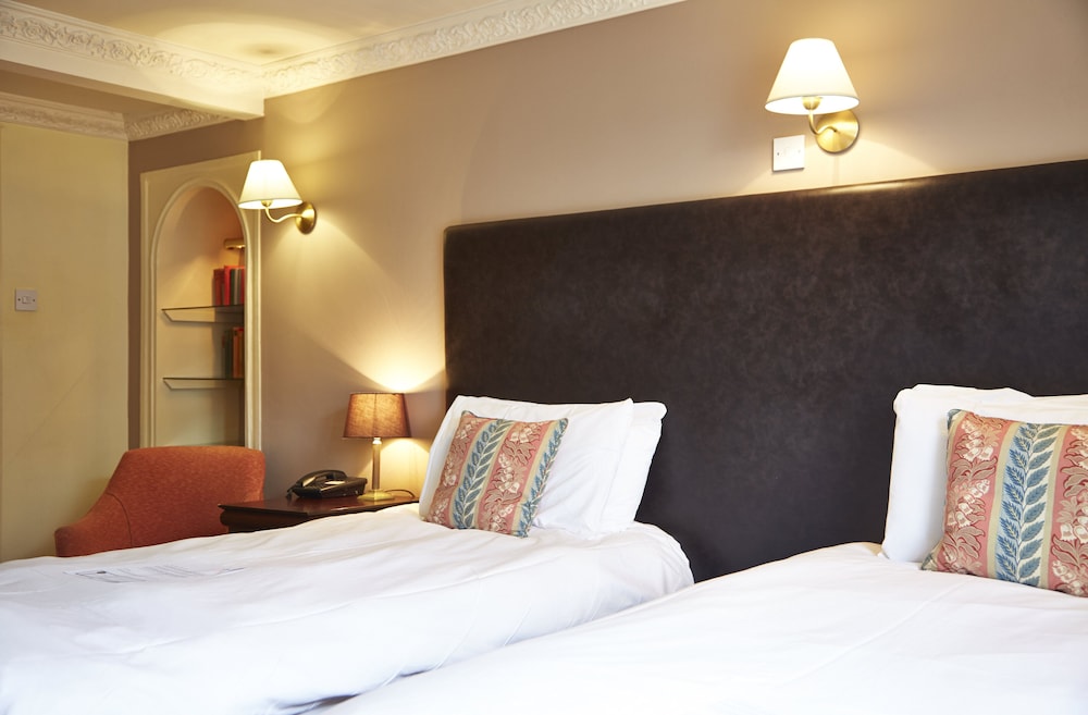 Twin Room - Photo 2