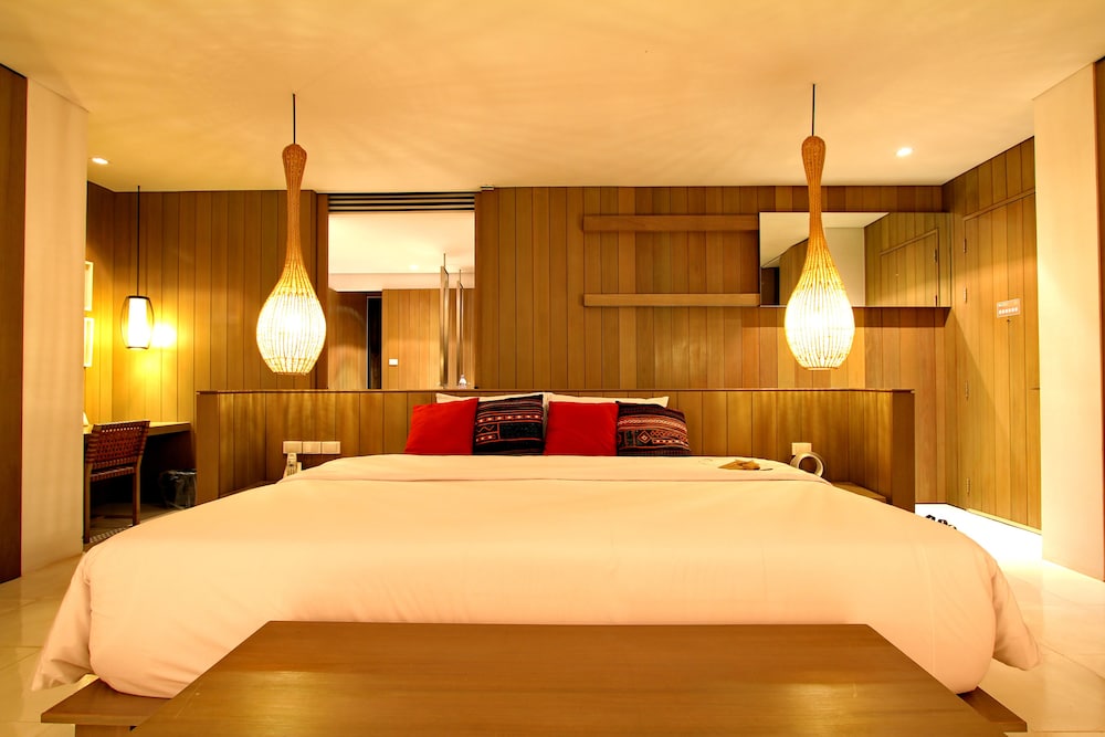 Design Room, 1 Double Bed (Plunge Pool Pavilion) photo 3