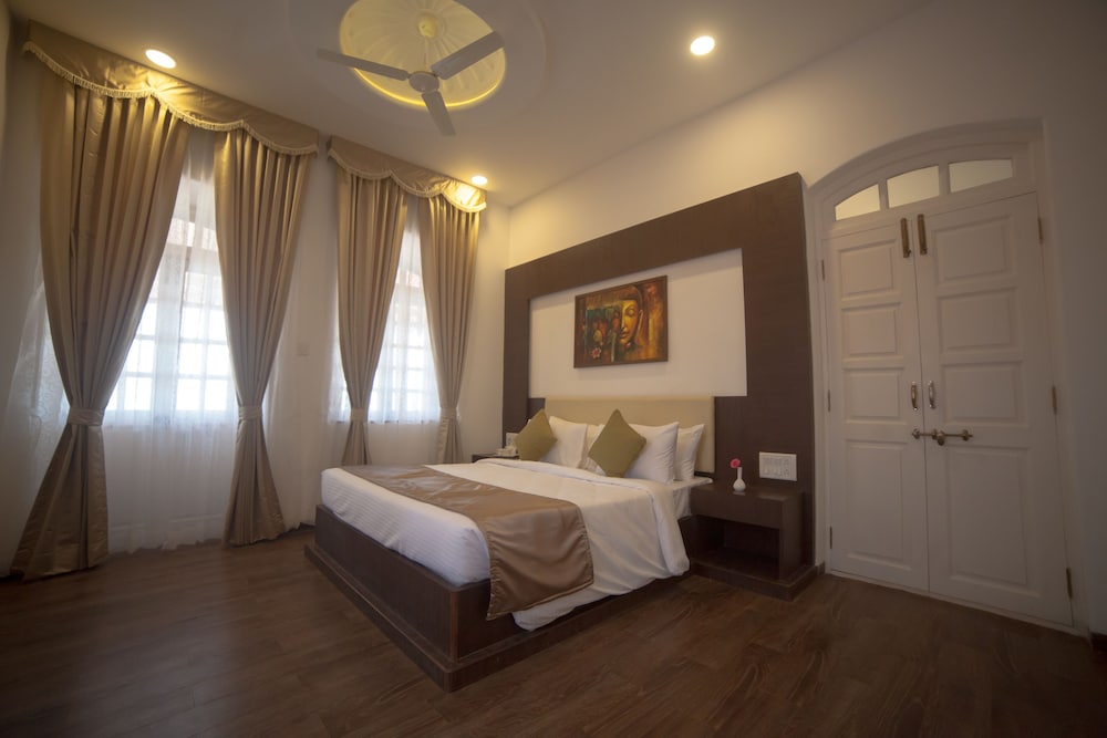 Executive Room, Valley View - Photo 1