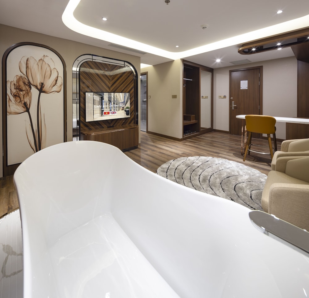 Marilyn Suite - Photo 2