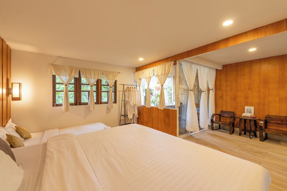 Family Suite - Photo 26