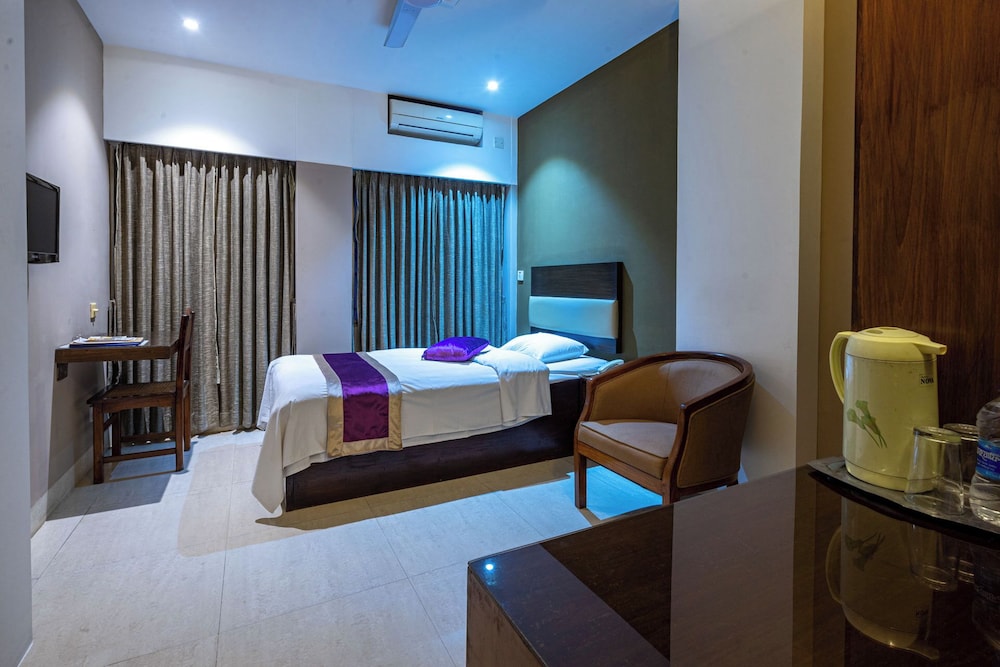 Deluxe Single Room, City View